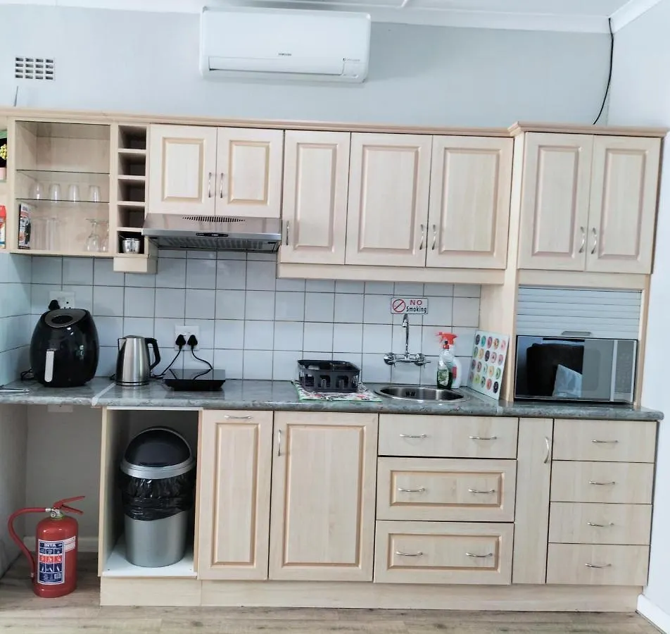 Apartment Caesar'S Self-Catering Open Plan Suite Somerset West South Africa