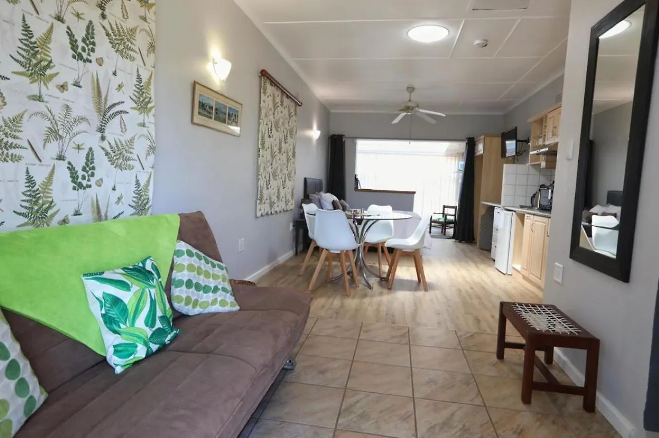 Caesar'S Self-Catering Open Plan Suite Somerset West 0*,