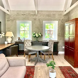  Guest house One Oak
